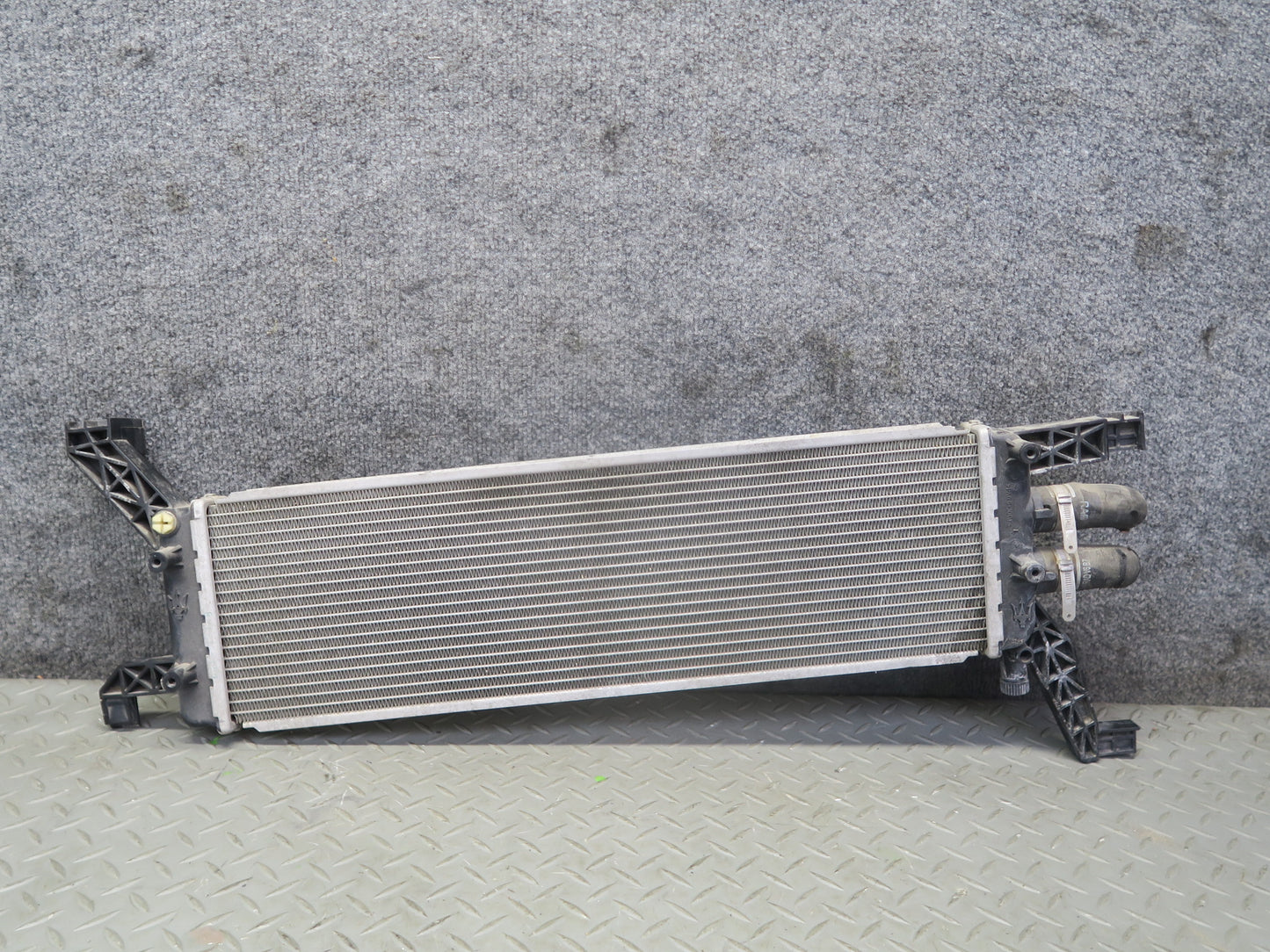 2014-2021 Maserati Quattroporte M156 3.0 AWD Secondary Water Coolant Radiator