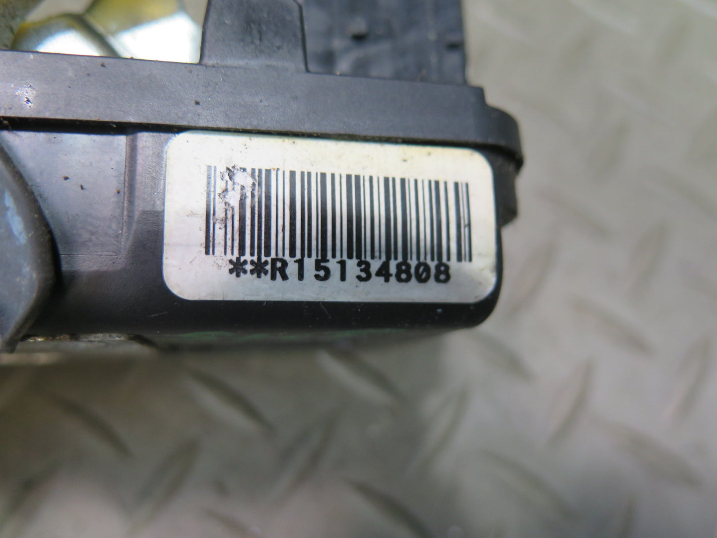 2003-2007 Hummer H2 Front Right Door Lock Latch Actuator