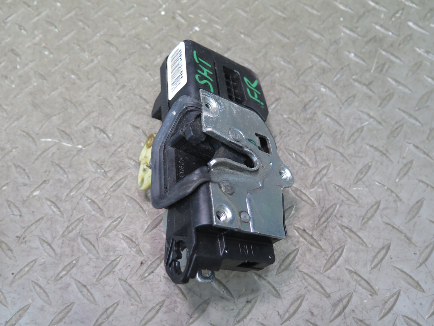 2003-2007 Hummer H2 Front Right Door Lock Latch Actuator
