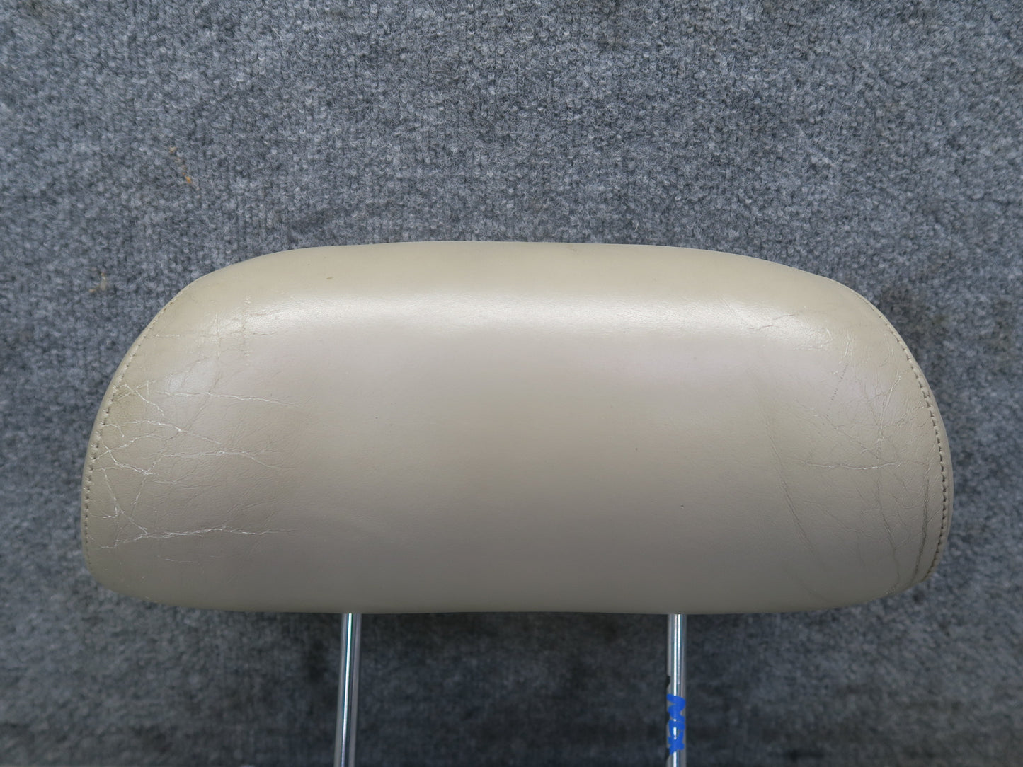 1996-1997 Lexus FZJ80L LX450 Front Left & Right Seat Leather Headrest Set of 2