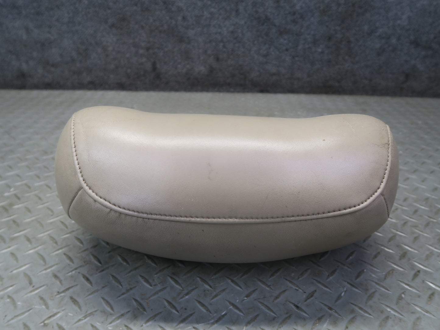1996-1997 Lexus FZJ80L LX450 Front Left & Right Seat Leather Headrest Set of 2