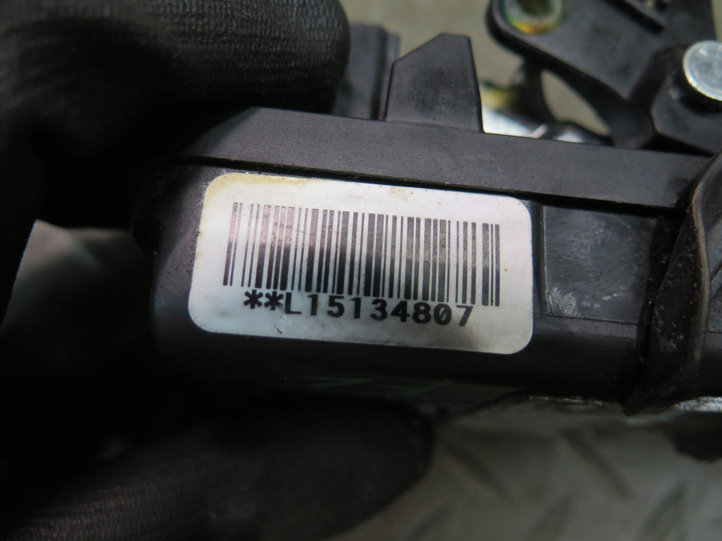 2003-2007 Hummer H2 Front Left Door Lock Latch Actuator
