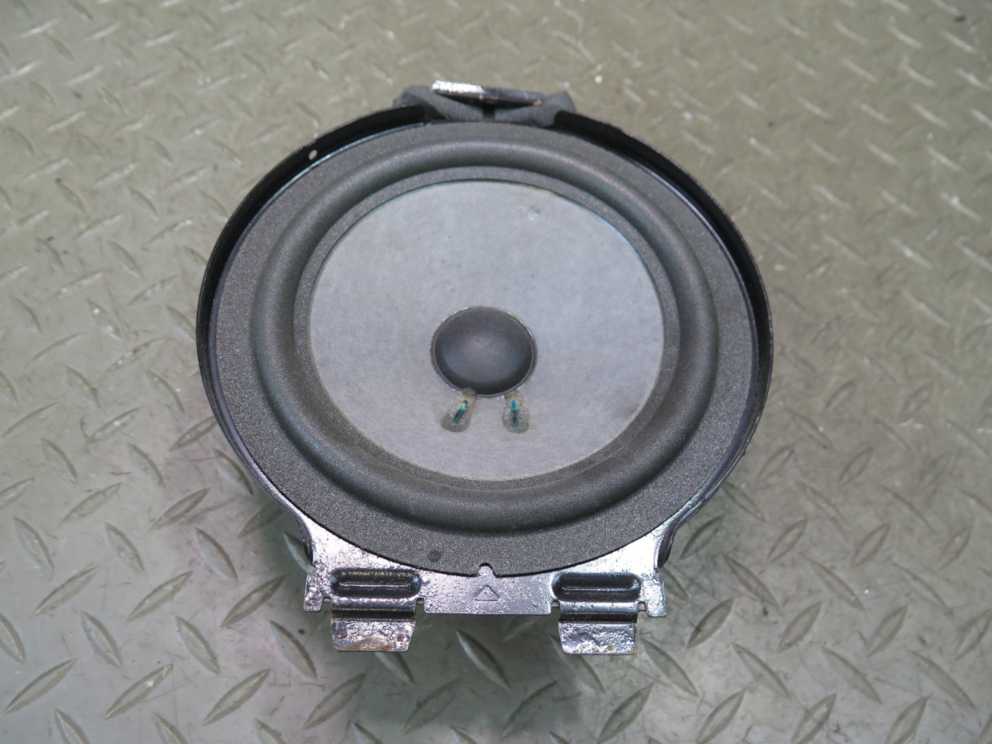 2003-2009 Hummer H2 Front Left & Right Door Bose Speaker Set of 2