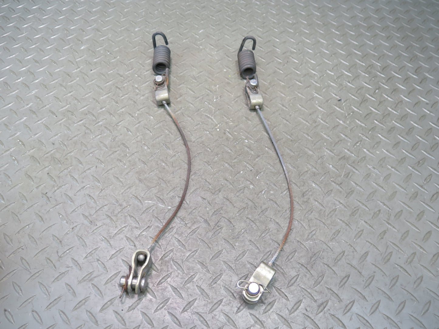 2003-2009 Hummer H2 Front Hood Bonnet Open Check Cable Spring Set of 2