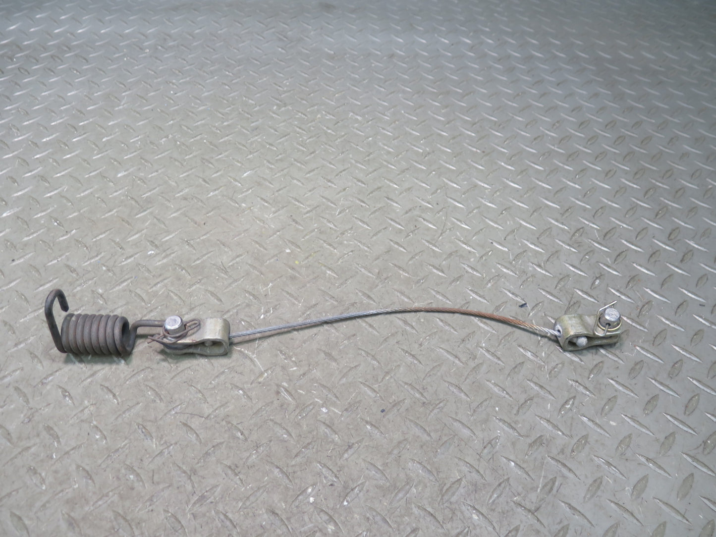 2003-2009 Hummer H2 Front Hood Bonnet Open Check Cable Spring Set of 2