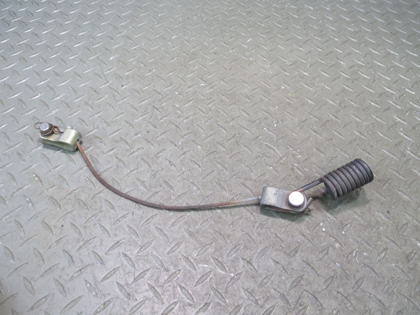 2003-2009 Hummer H2 Front Hood Bonnet Open Check Cable Spring Set of 2