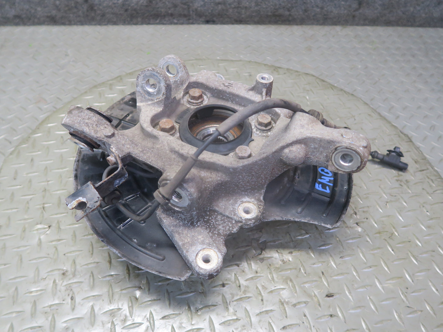 14-21 Maserati Quattroporte SQ4 M156 Rear Left Side Spindle Knuckle Wheel Hub
