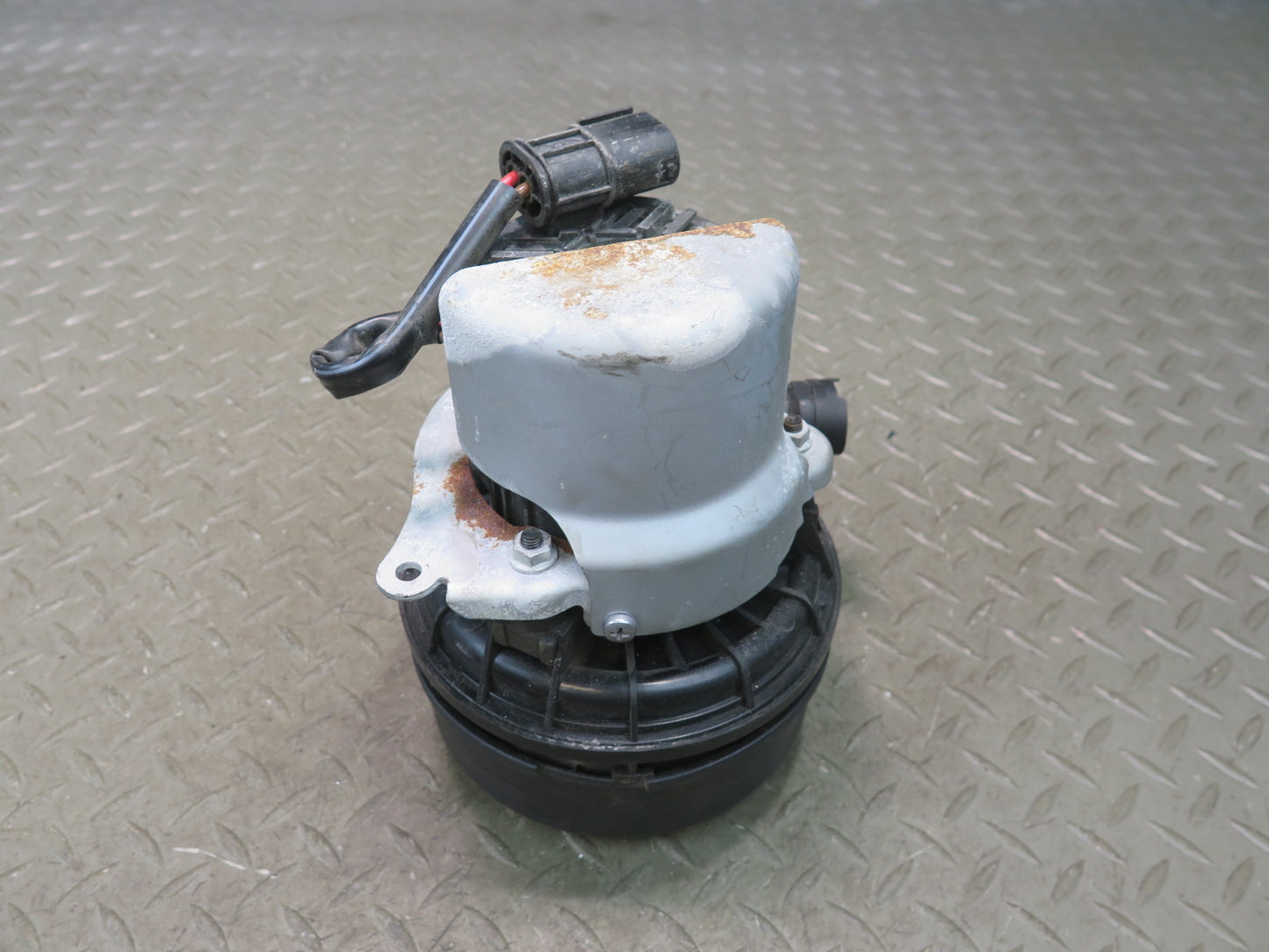 03-05 BMW E85 Z4 M54 Secondary Smog Air Injection Pump 7514953 OEM