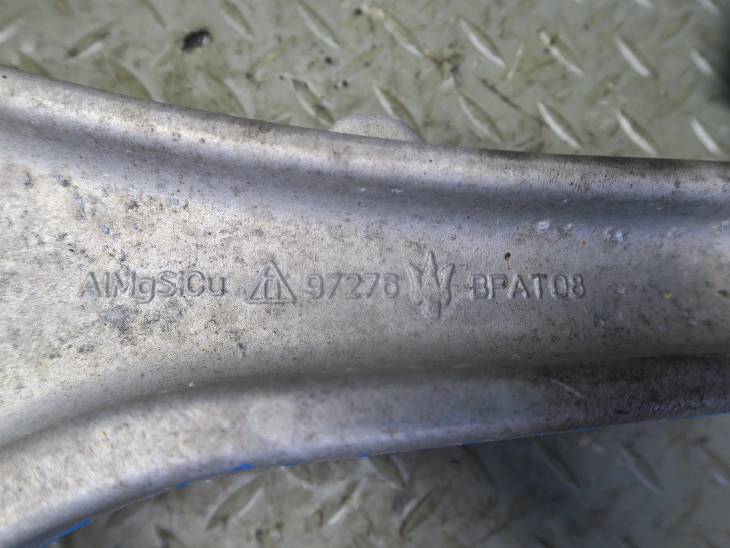 2017-2021 Maserati Quattroporte M156 Front Right Upper & Lower Control Arm Set