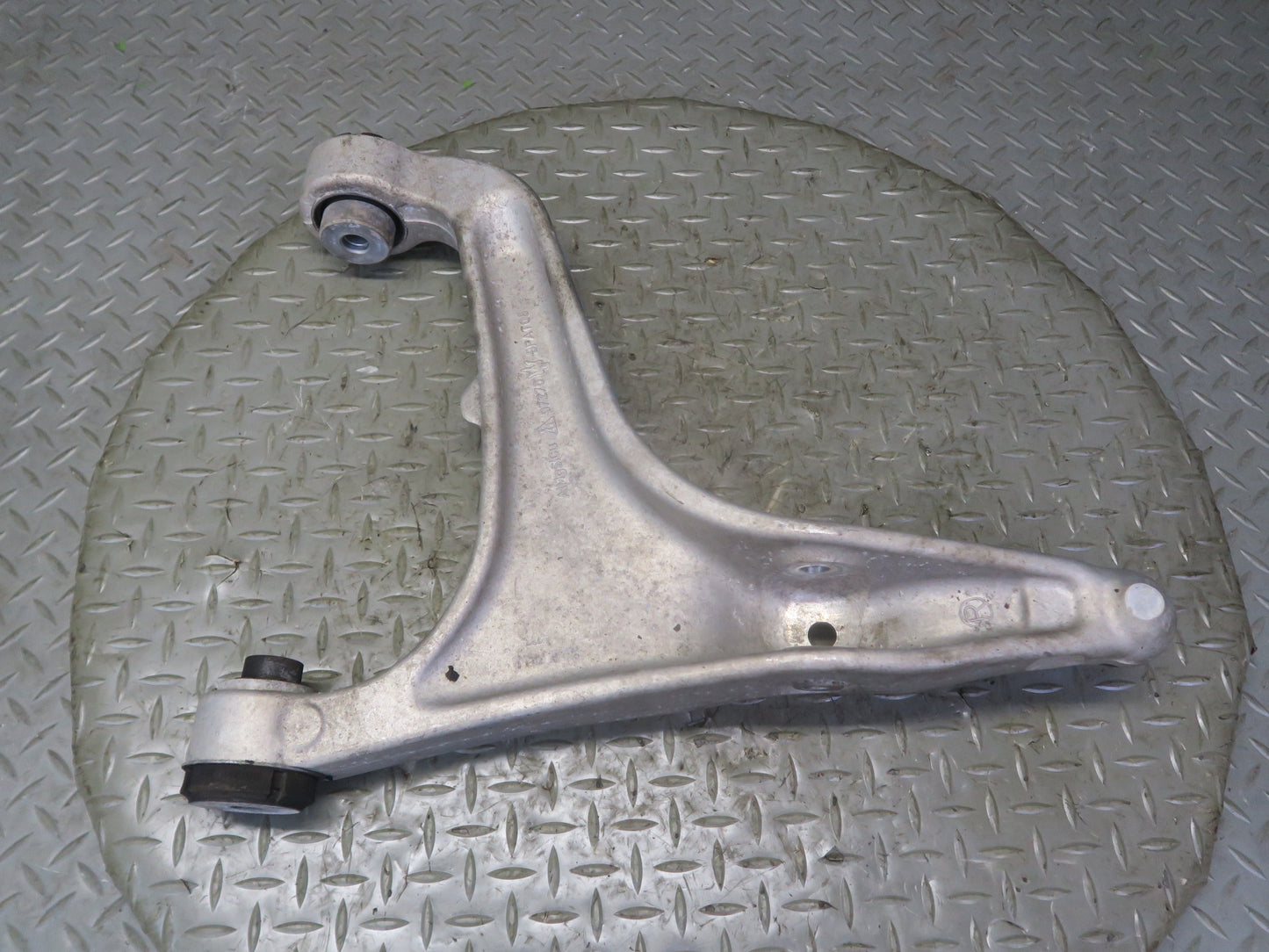 2017-2021 Maserati Quattroporte M156 Front Right Upper & Lower Control Arm Set