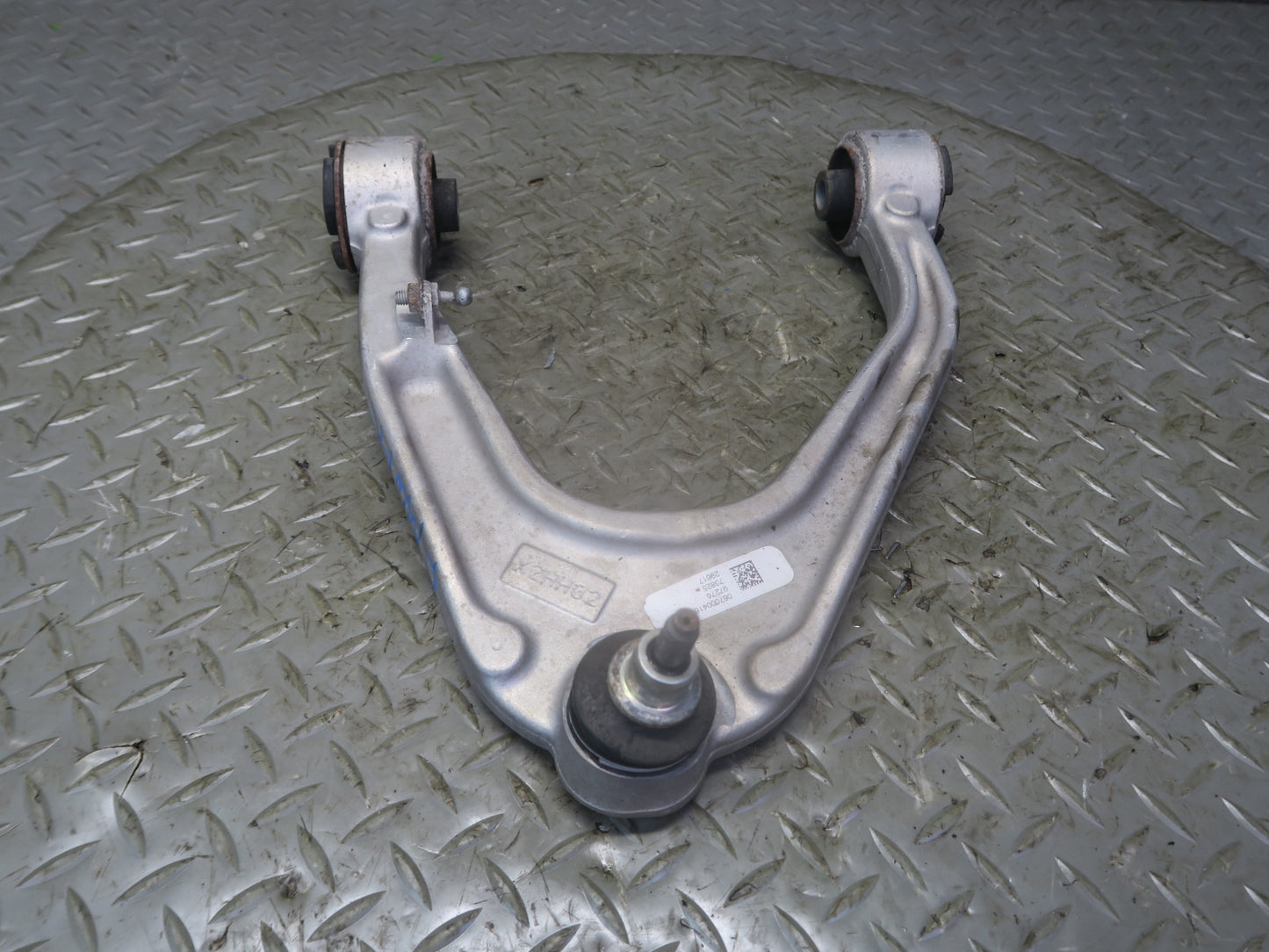 2017-2021 Maserati Quattroporte M156 Front Right Upper & Lower Control Arm Set