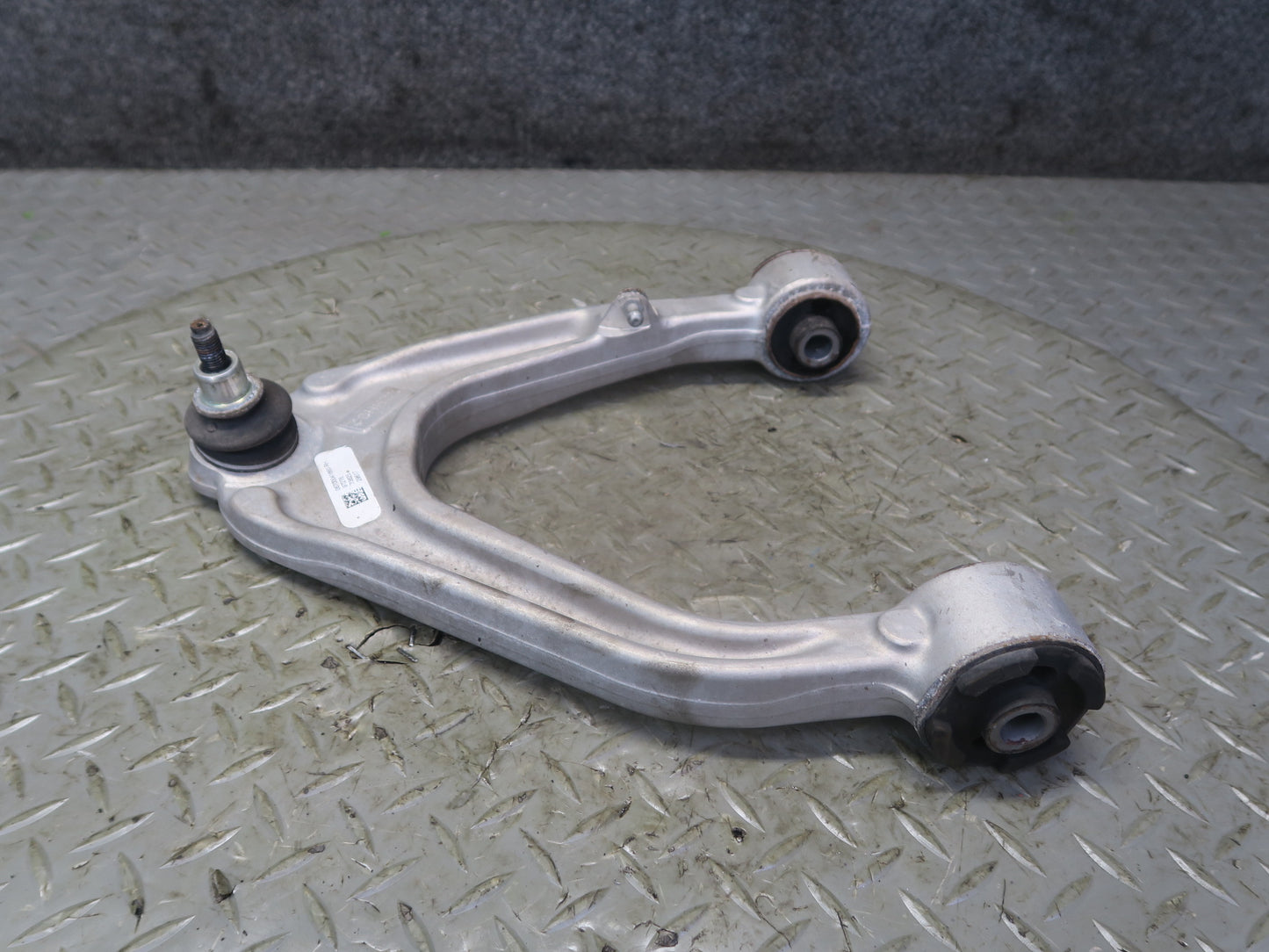 2017-2021 Maserati Quattroporte M156 Front Right Upper & Lower Control Arm Set