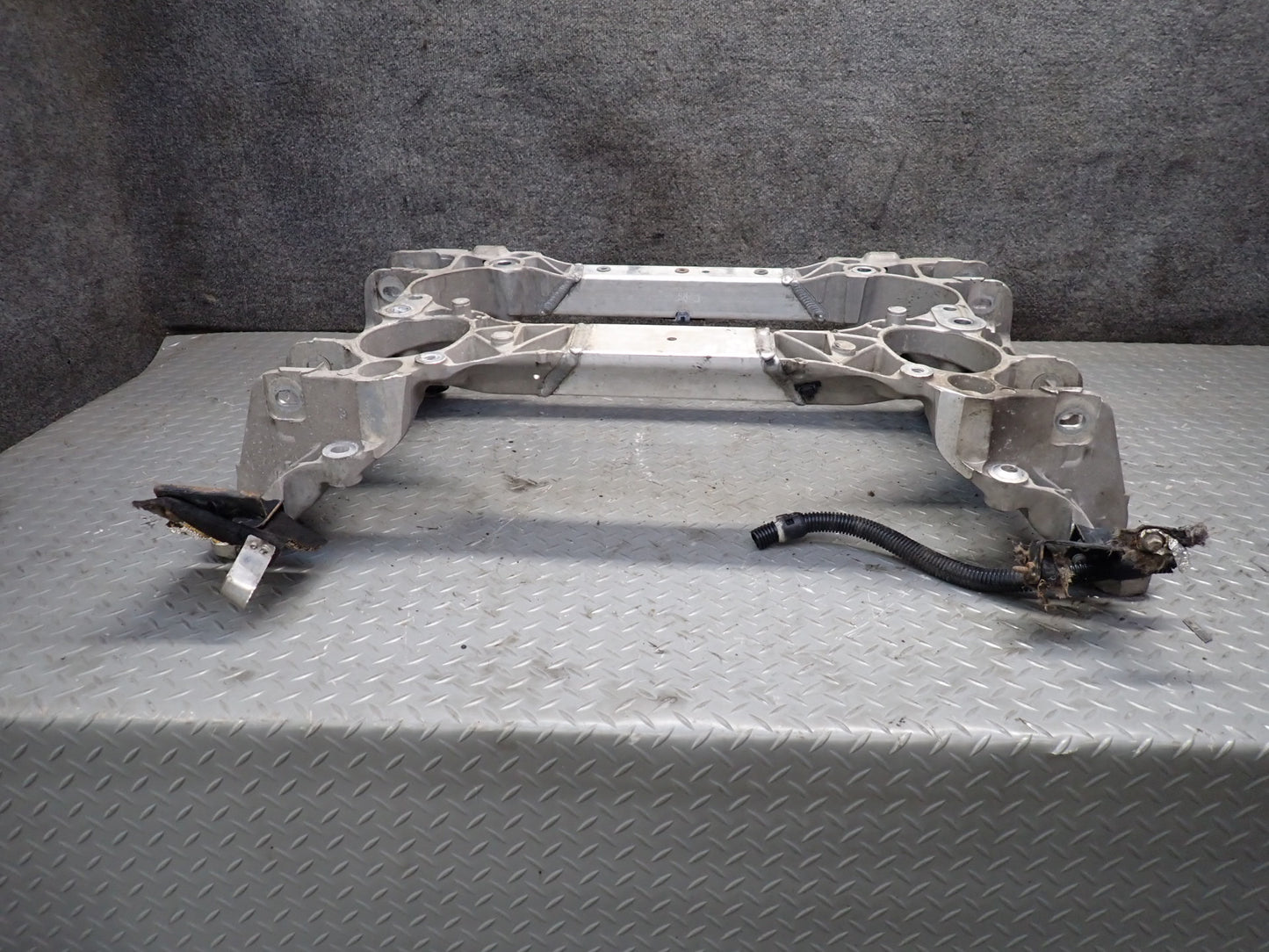 17-21 Maserati Quattroporte SQ4 M156 Front Engine Cradle Subframe Crossmember