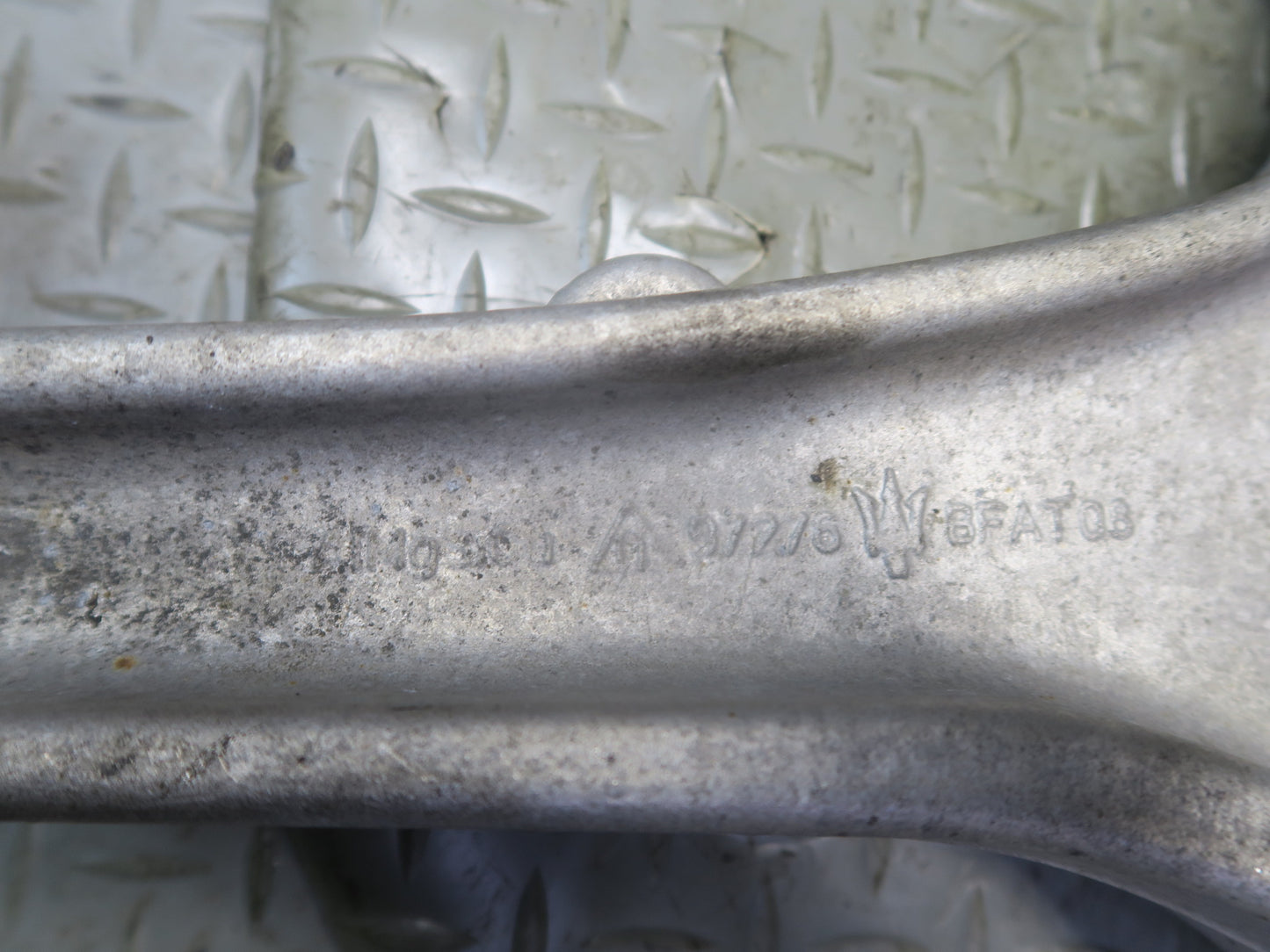 2017-2021 Maserati Quattroporte M156 Front Left Upper & Lower Control Arm Set