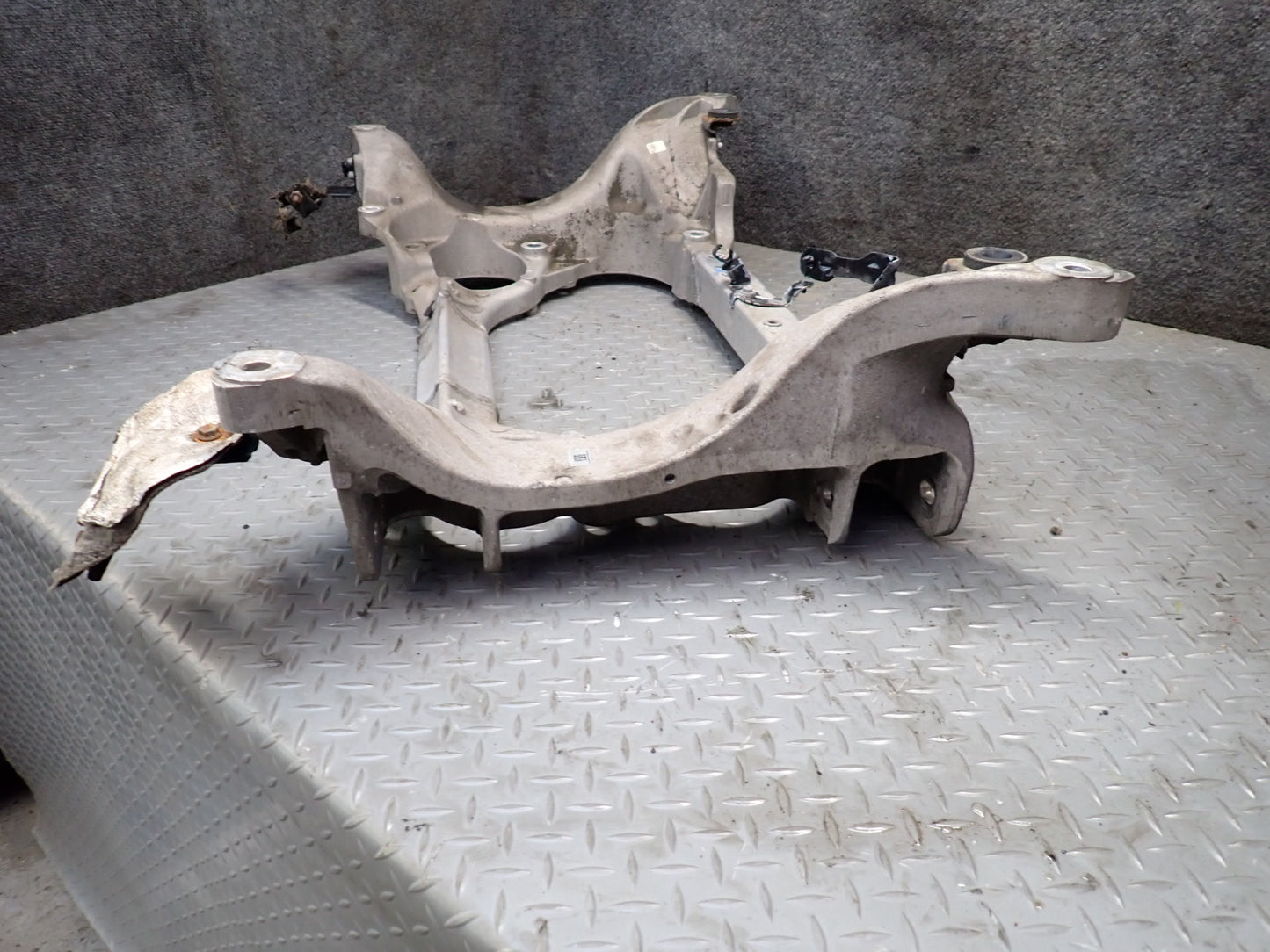 17-21 Maserati Quattroporte SQ4 M156 Front Engine Cradle Subframe Crossmember