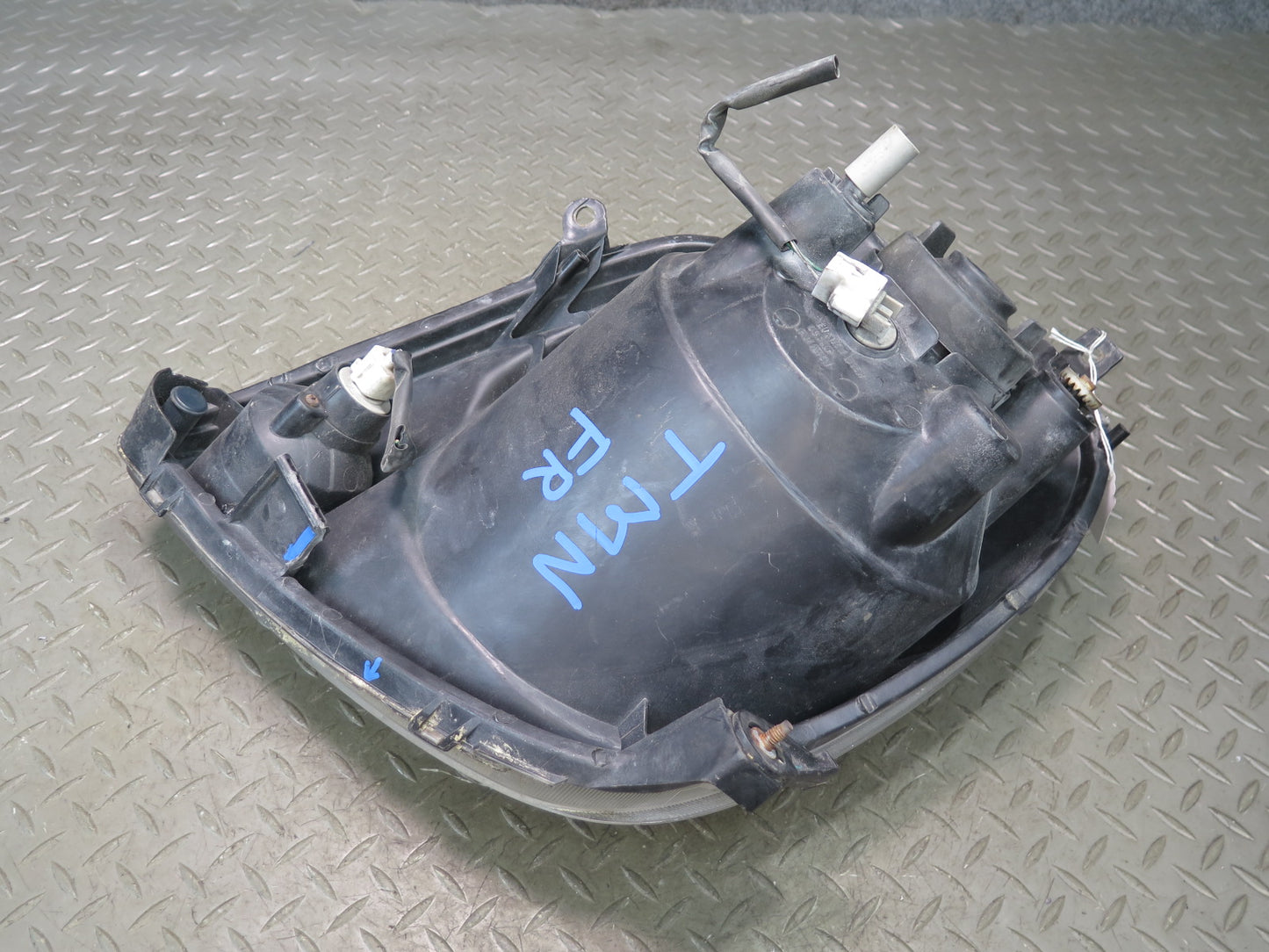 00-02 Toyota MR2 Spyder ZZW30L Front Right Halogen Headlight Lamp OEM