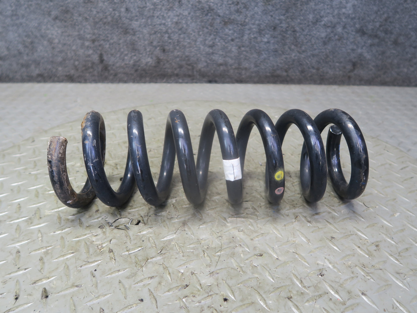 2017-2021 Maserati Quattroporte SQ4 M156 AWD Rear Left & Right Coil Spring Set