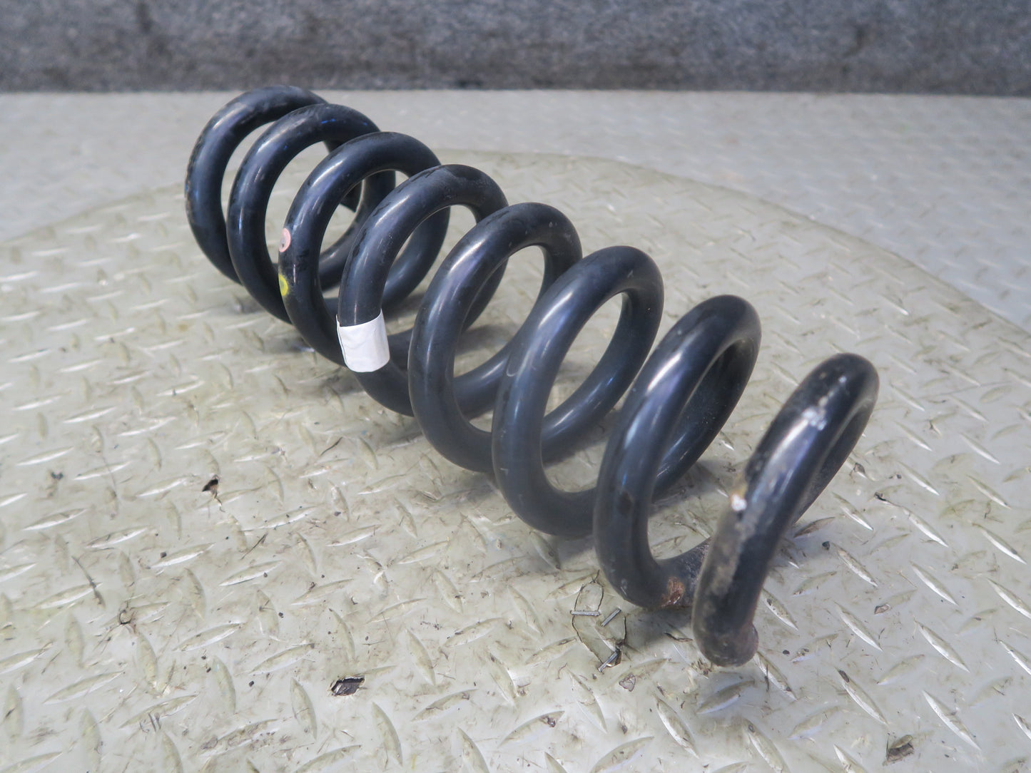 2017-2021 Maserati Quattroporte SQ4 M156 AWD Rear Left & Right Coil Spring Set