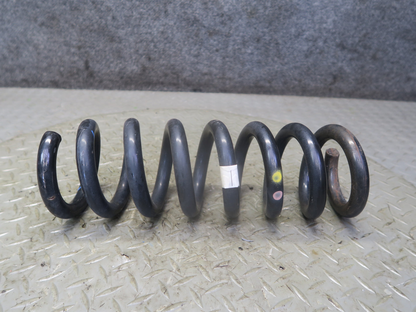 2017-2021 Maserati Quattroporte SQ4 M156 AWD Rear Left & Right Coil Spring Set