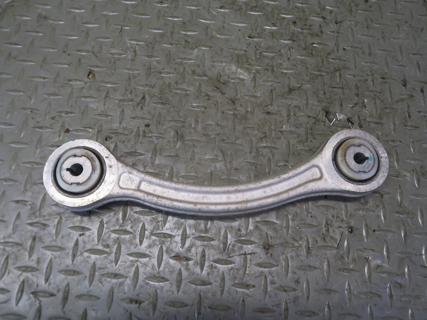 2017-2021 Maserati Quattroporte M156 Rear Right Upper & Lower Control Arm Set