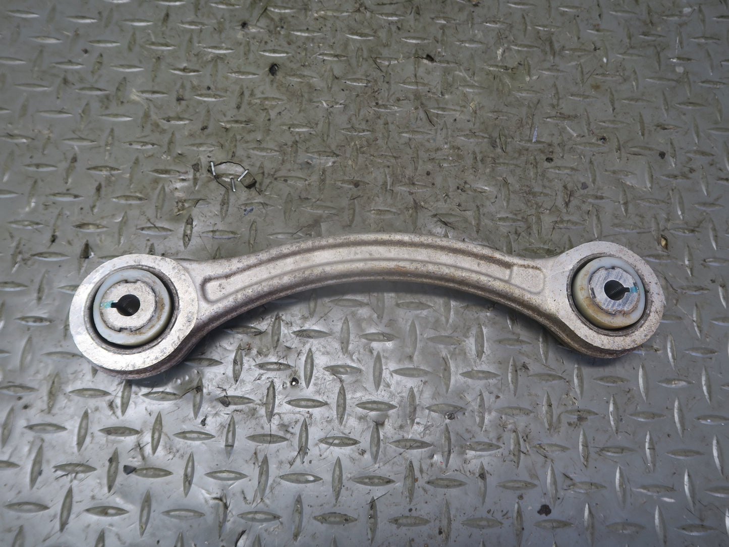 2017-2021 Maserati Quattroporte M156 Rear Left Upper & Lower Control Arm Set