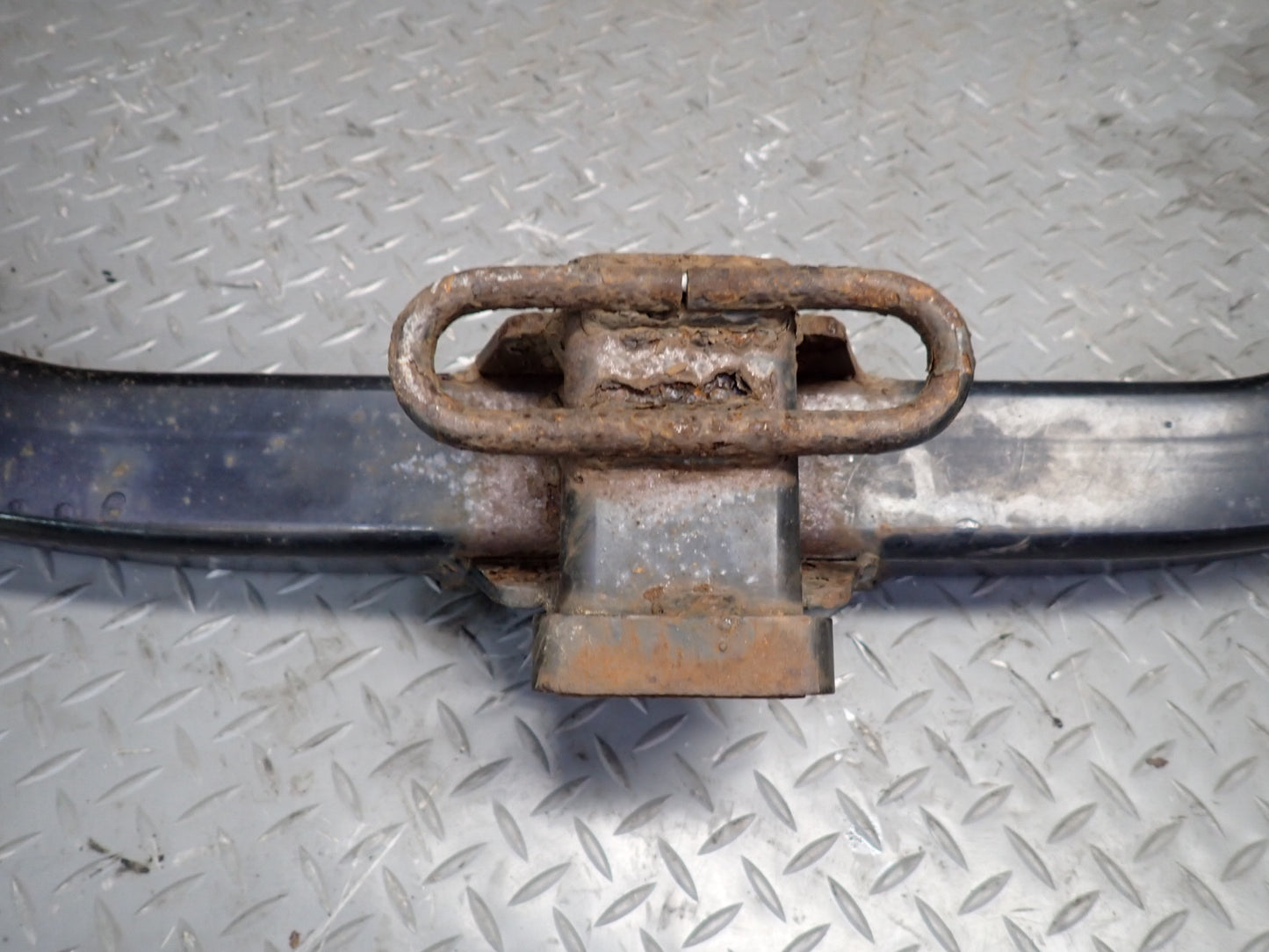 1996-1997 Lexus FZJ80L LX450 Rear Trailer TOW Towing Hitch Bar