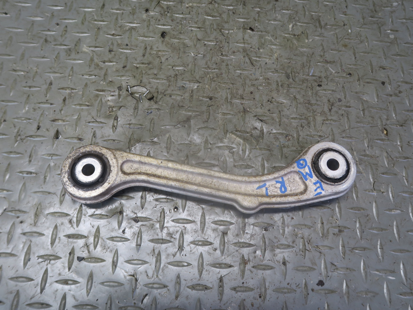 2017-2021 Maserati Quattroporte M156 Rear Left Upper & Lower Control Arm Set