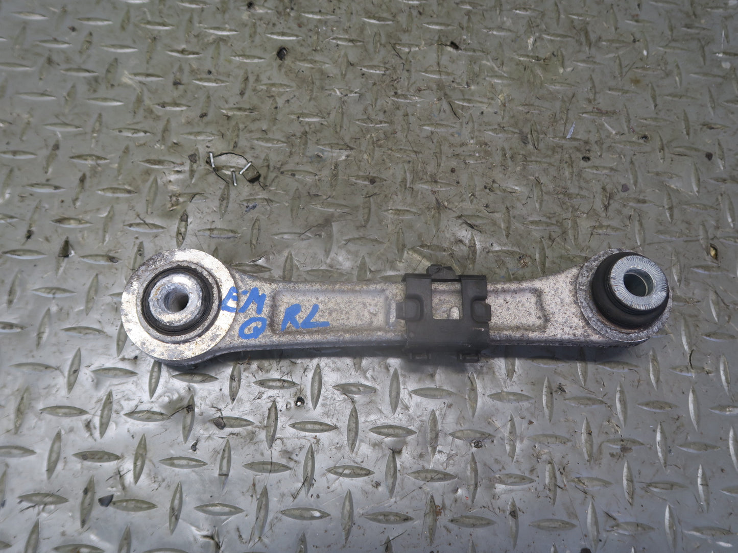2017-2021 Maserati Quattroporte M156 Rear Left Upper & Lower Control Arm Set
