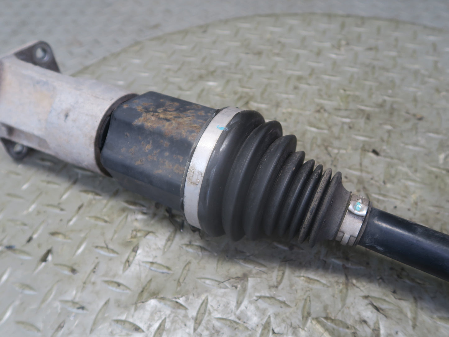 2014-2021 Maserati Quattroporte SQ4 M156 AWD Front Left Axle Shaft 85K Miles