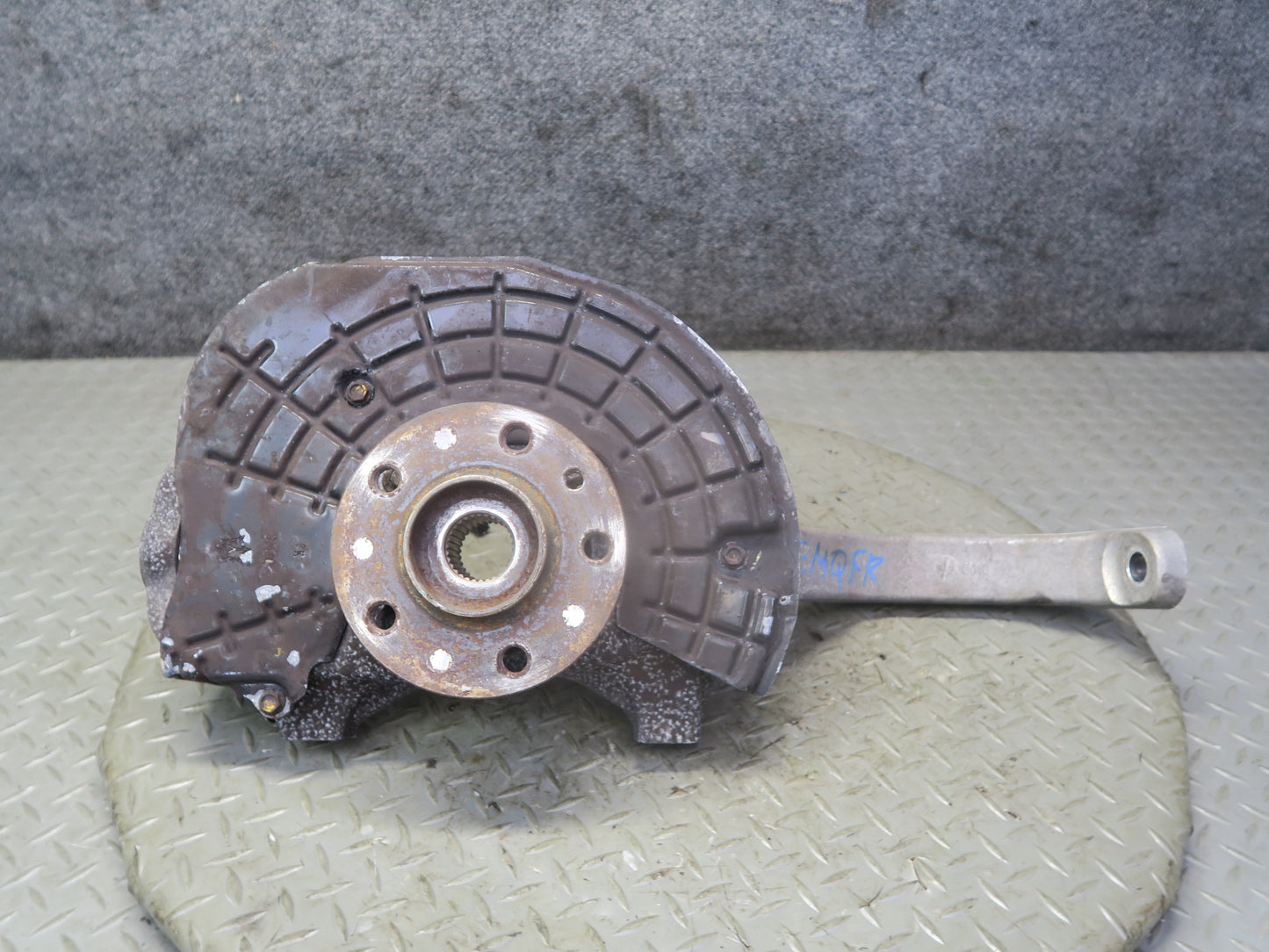 14-21 Maserati Quattroporte SQ4 M156 Front Right Side Spindle Knuckle Wheel Hub