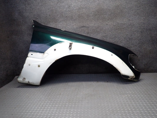 1996-1997 Lexus FZJ80L LX450 Front Right Fender Shell Cover Panel Green