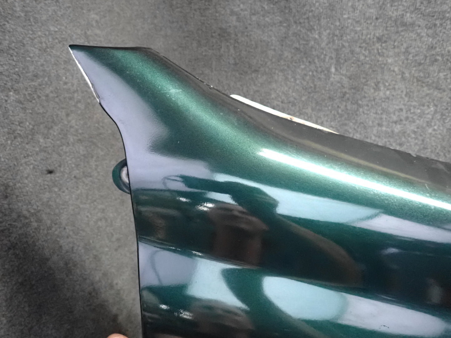1996-1997 Lexus FZJ80L LX450 Front Right Fender Shell Cover Panel Green