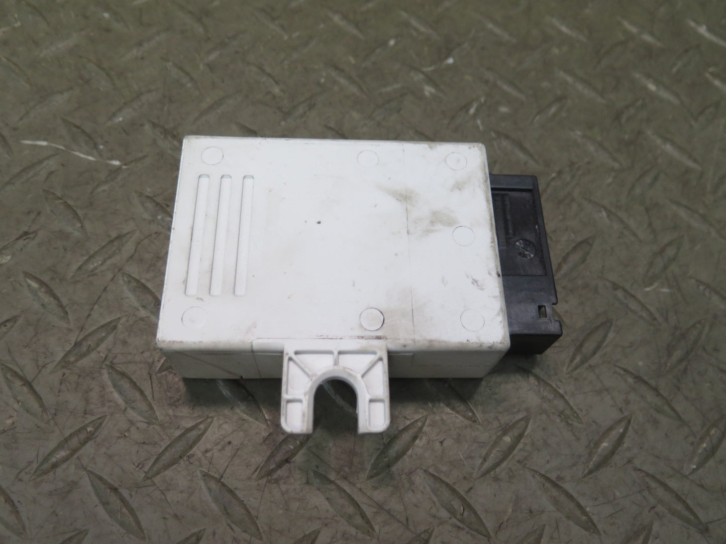 03-08 BMW E85 Z4 Convertible Folding TOP Roof Control Module 6925897 OEM