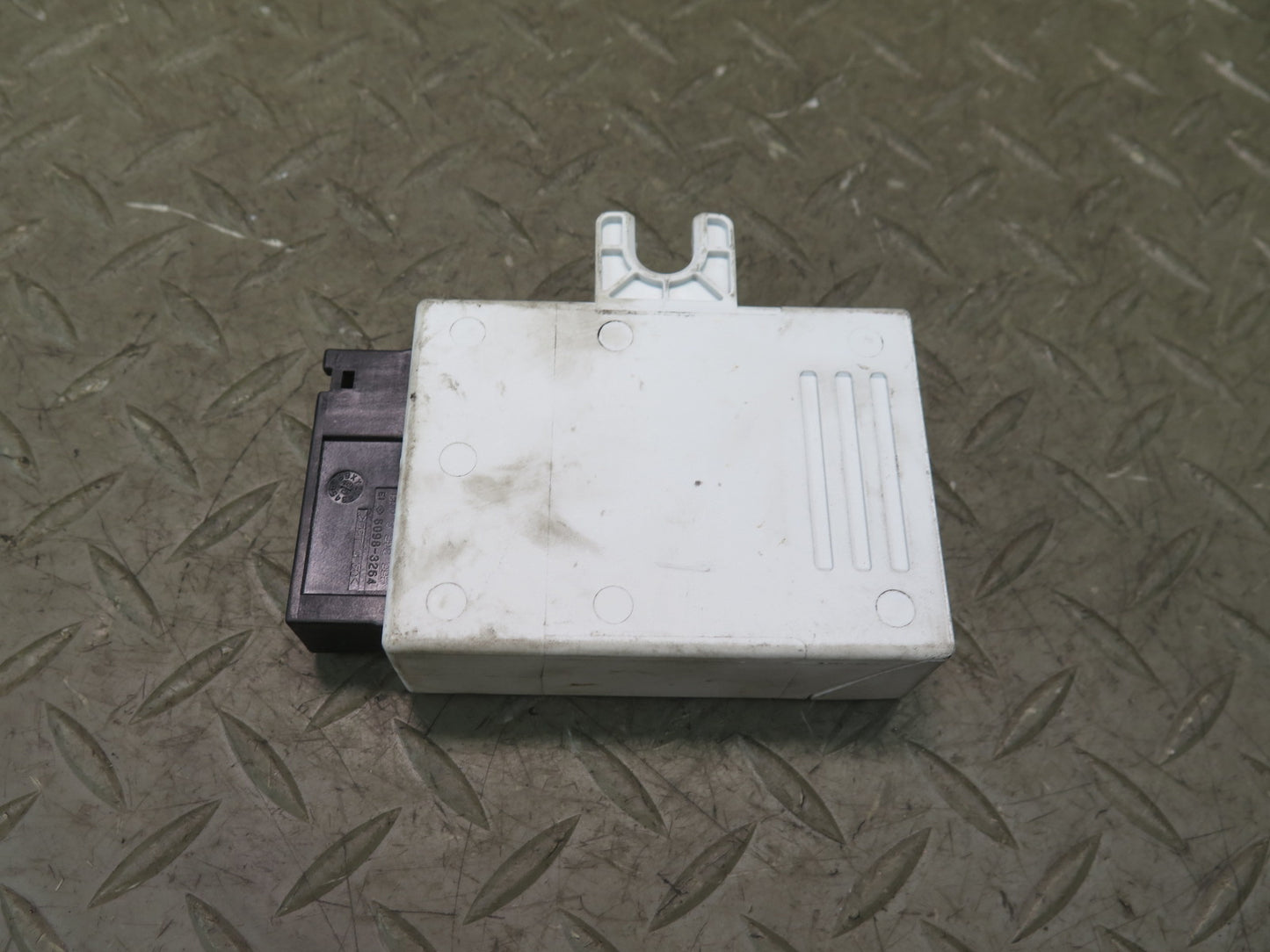 03-08 BMW E85 Z4 Convertible Folding TOP Roof Control Module 6925897 OEM