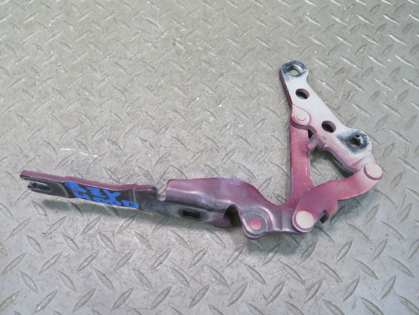 03-08 BMW E86 E85 Z4 Set of 2 Front Left & Right Hood Bonnet Hinge RED OEM