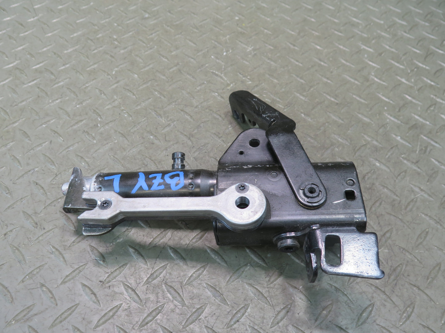 03-08 BMW Z4 E85 Right Convertible TOP Hydraulic Cylinder Hinge 78K OEM