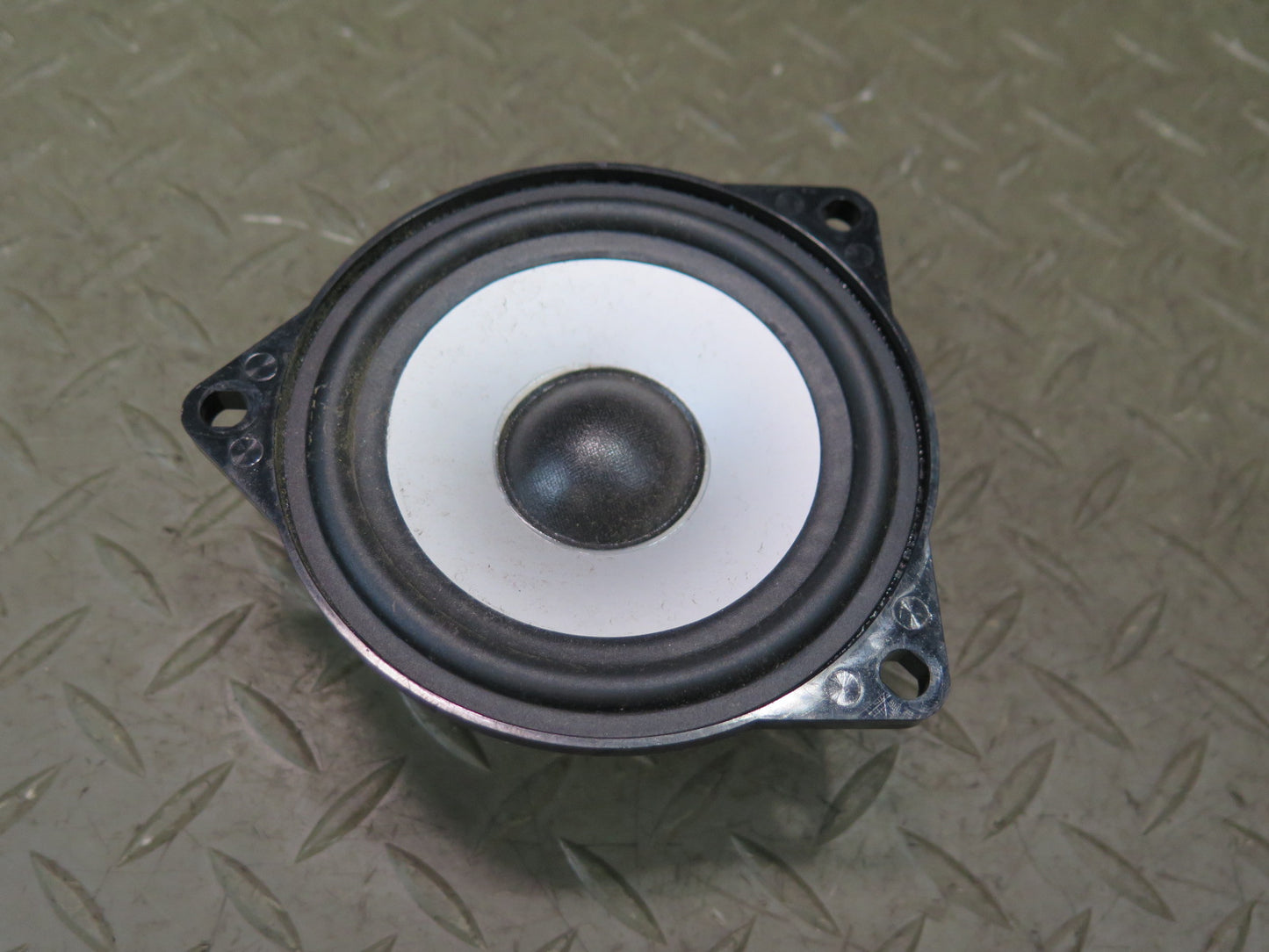 03-08 BMW E86 E85 Z4 Set of 2 Front or Rear TOP Hi-fi MID Range Speaker OEM