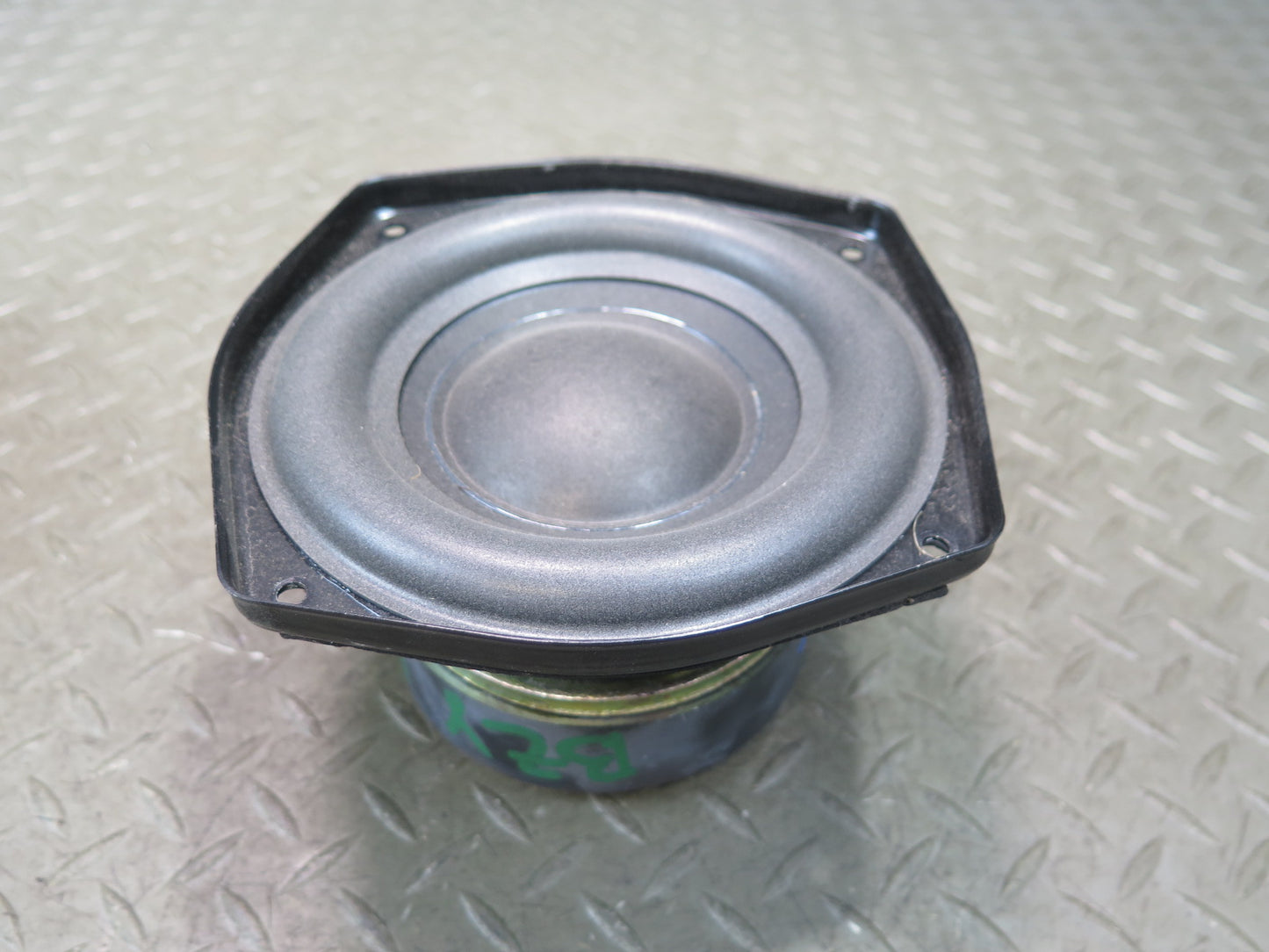 03-08 BMW E85 Z4 Set of 2 Rear TOP Hi-fi Subwoofer Speaker 6915841 OEM