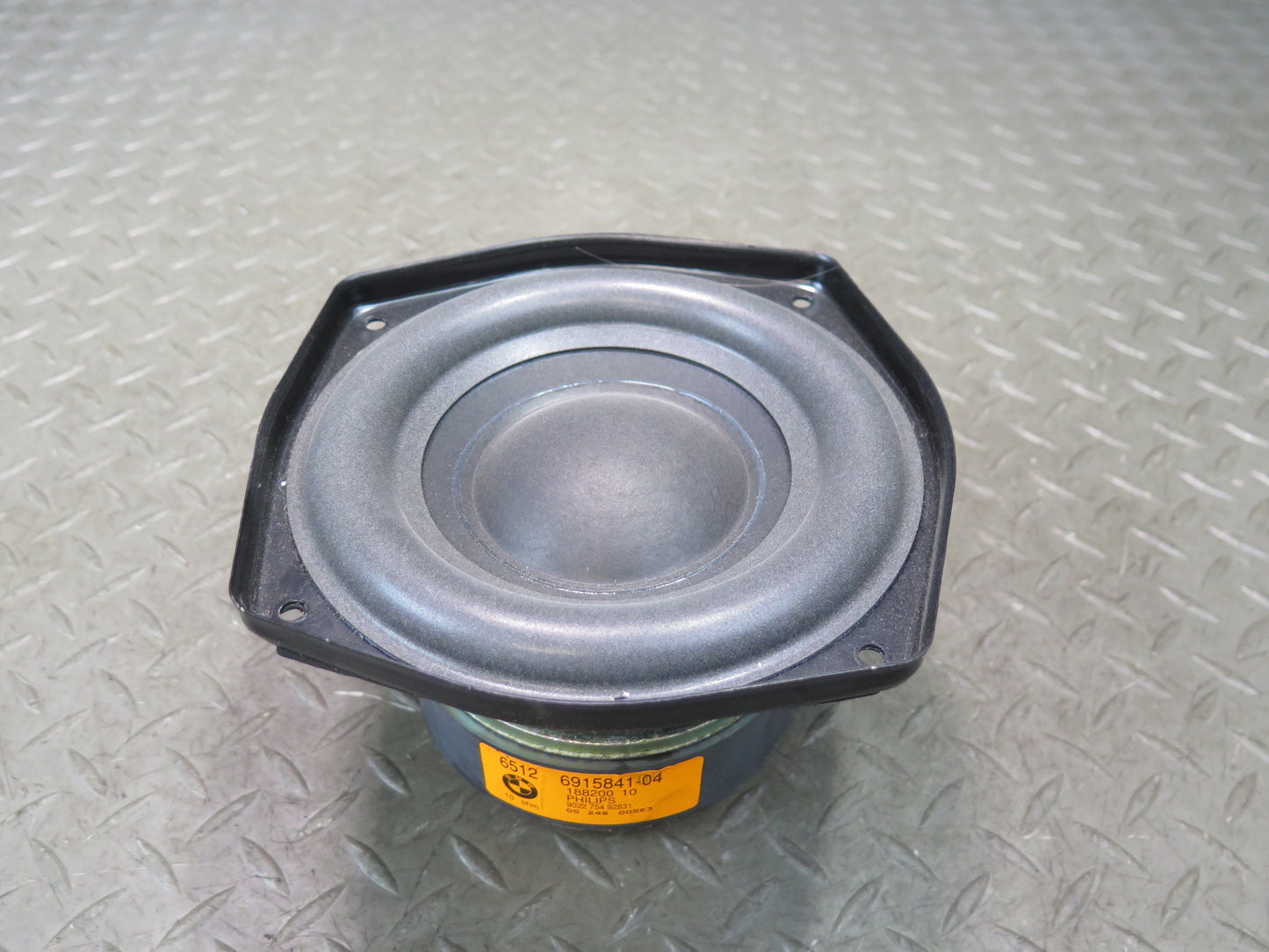 03-08 BMW E85 Z4 Set of 2 Rear TOP Hi-fi Subwoofer Speaker 6915841 OEM
