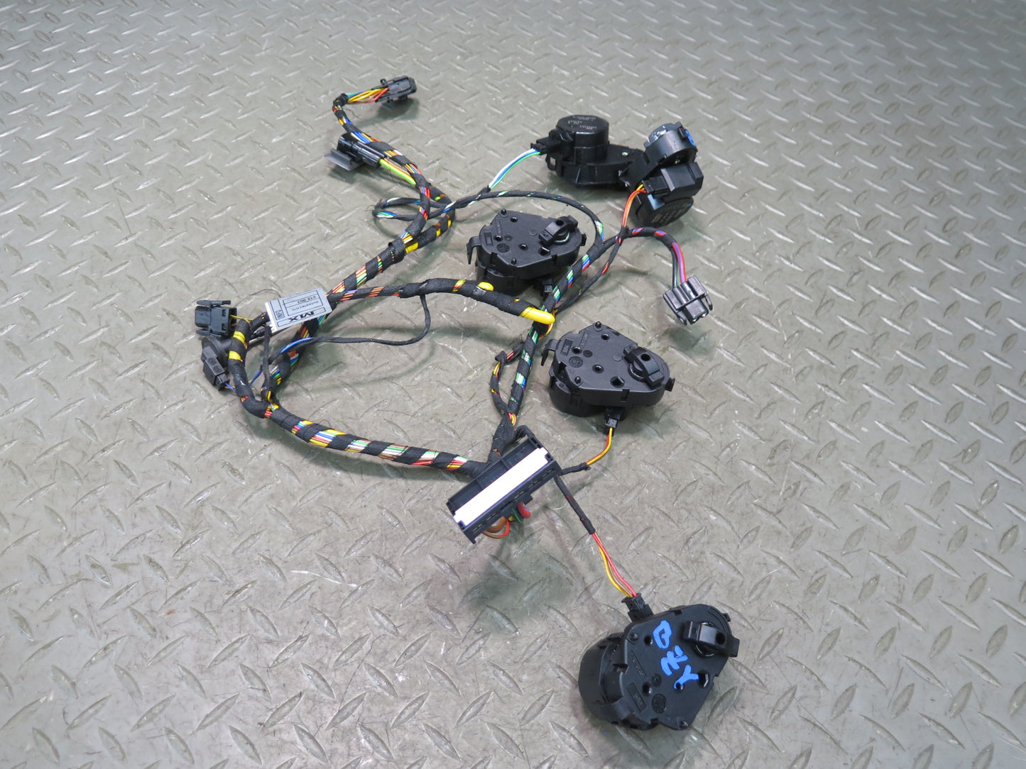 03-08 BMW E86 E85 Z4 A/C Heater Flap Door Actuator Motor w Wiring Set OEM