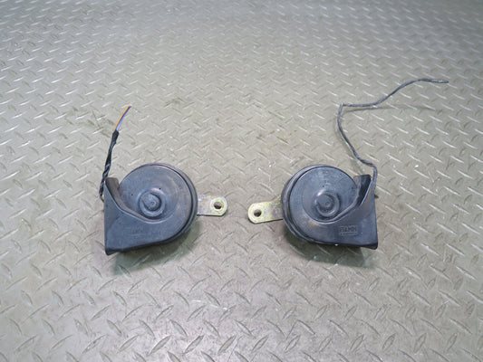 03-08 BMW E86 E85 Z4 Set of 2 High & Low Tone Pitch Horn Signal OEM