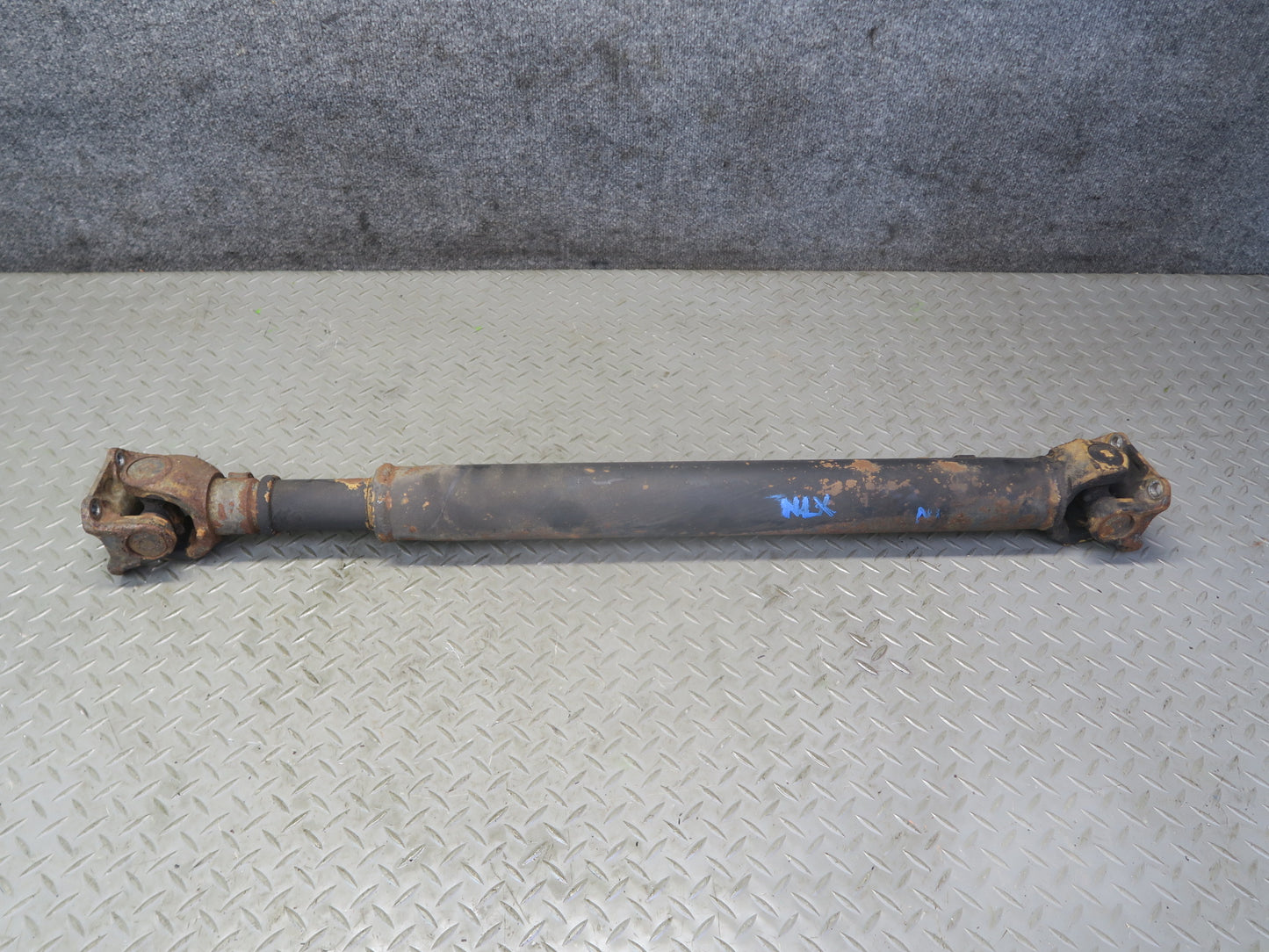 1996-1997 Lexus FZJ80L LX450 AWD Rear Driveshaft Drive Shaft