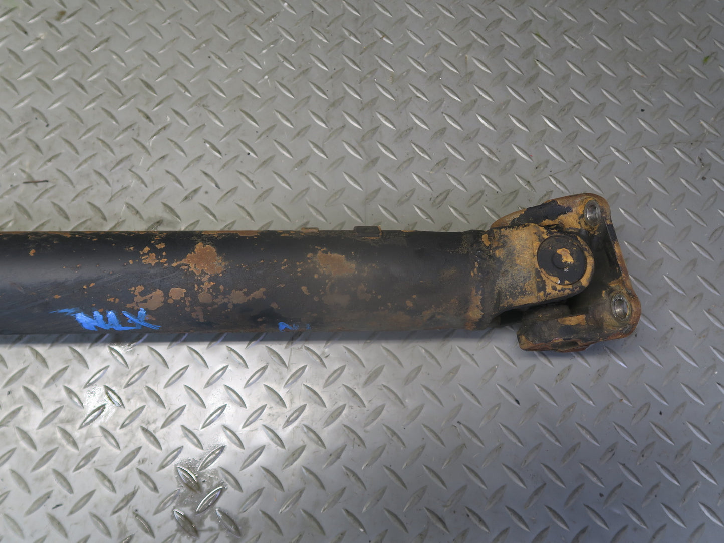 1996-1997 Lexus FZJ80L LX450 AWD Rear Driveshaft Drive Shaft