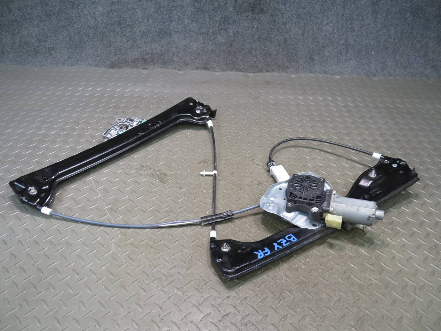 03-08 BMW E86 E85 Z4 Right Passenger Door Window Regulator w Motor OEM