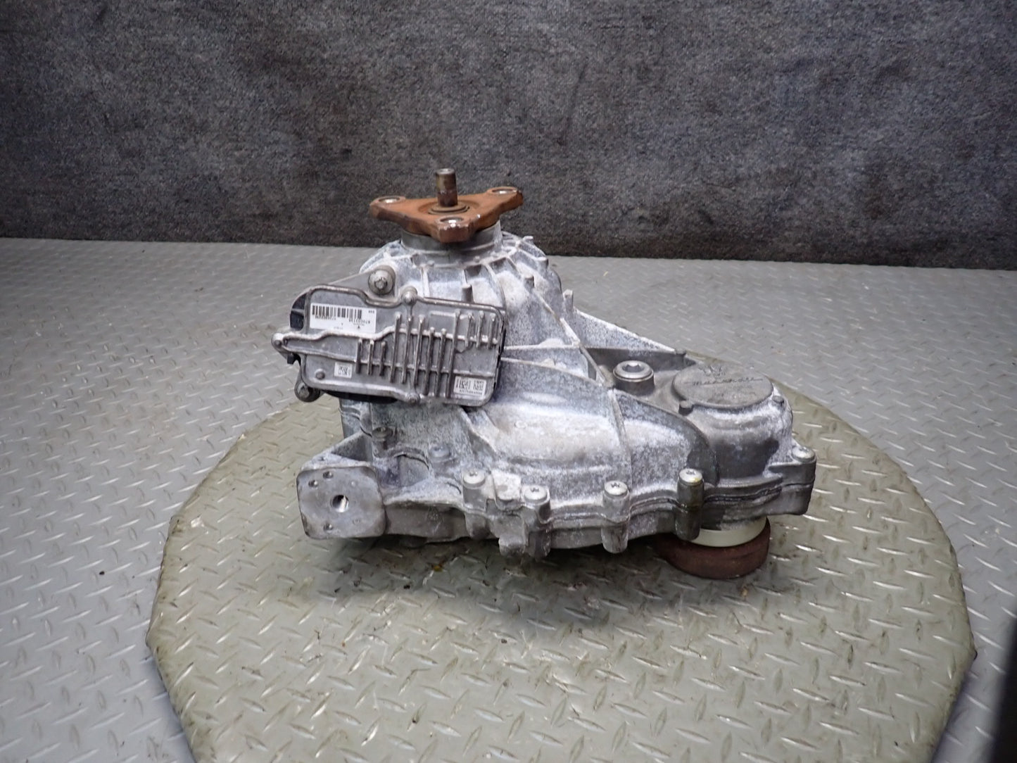 2017-2021 Maserati Quattroporte SQ4 M156 Transmission Transfer Case Gear Box