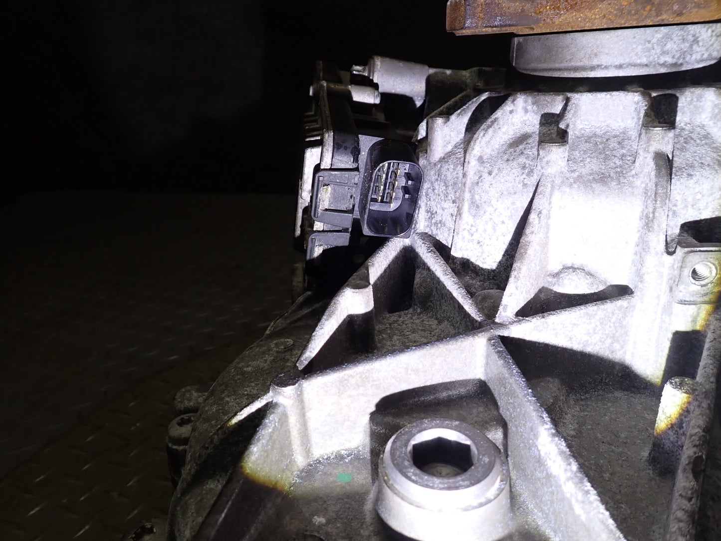 2017-2021 Maserati Quattroporte SQ4 M156 Transmission Transfer Case Gear Box
