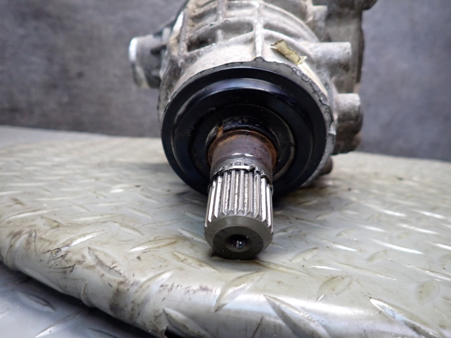 2017-2021 Maserati Quattroporte SQ4 M156 AWD Front Differential Carrier