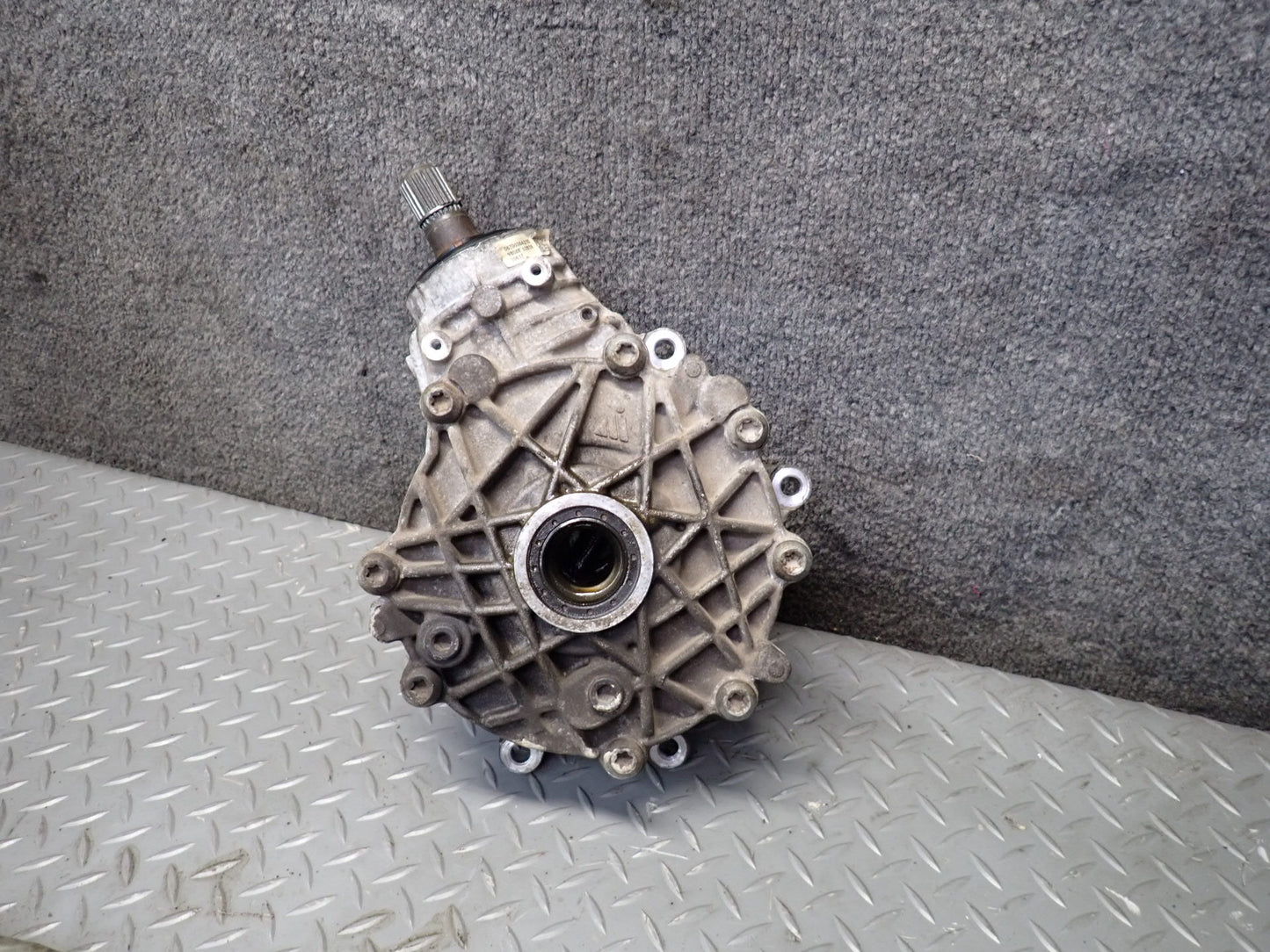 2017-2021 Maserati Quattroporte SQ4 M156 AWD Front Differential Carrier