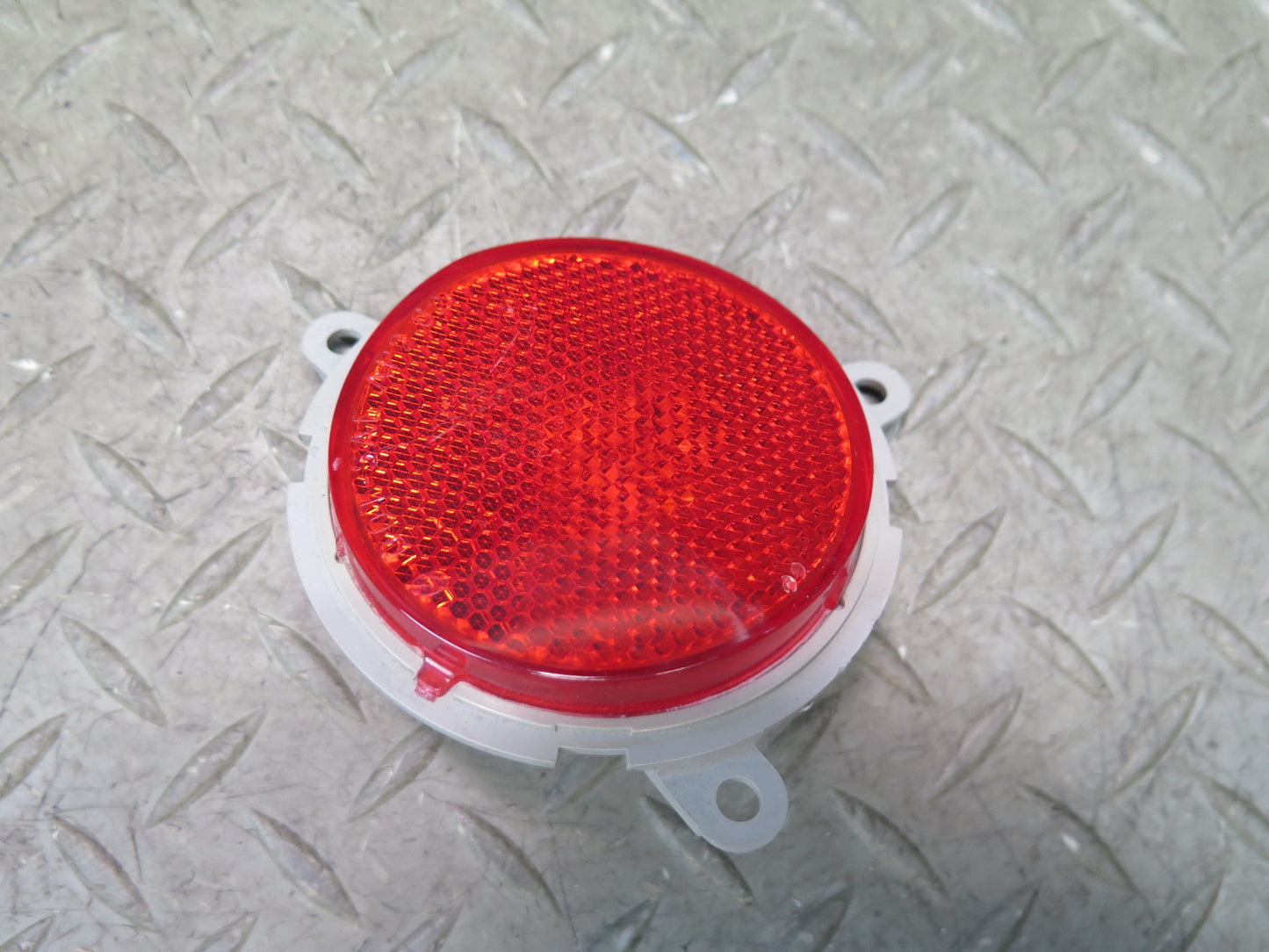 03-08 BMW E85 Z4 Set of 2 Rear L & R Bumper Reflector Marker Light 6908821 OEM