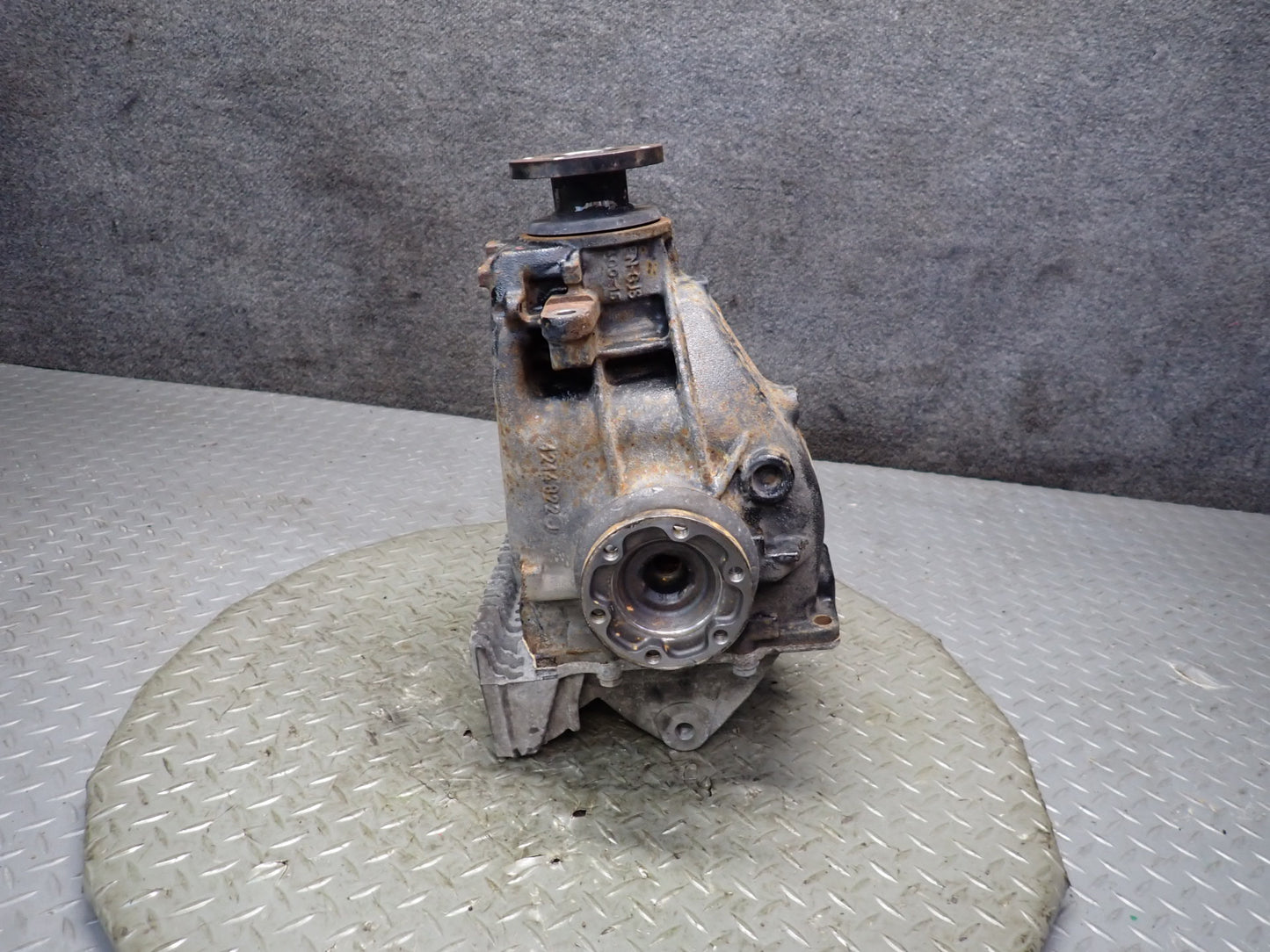 03-08 BMW E85 Z4 M54 A/T Rear Differential Carrier 3.46 Ratio 78K Miles OEM